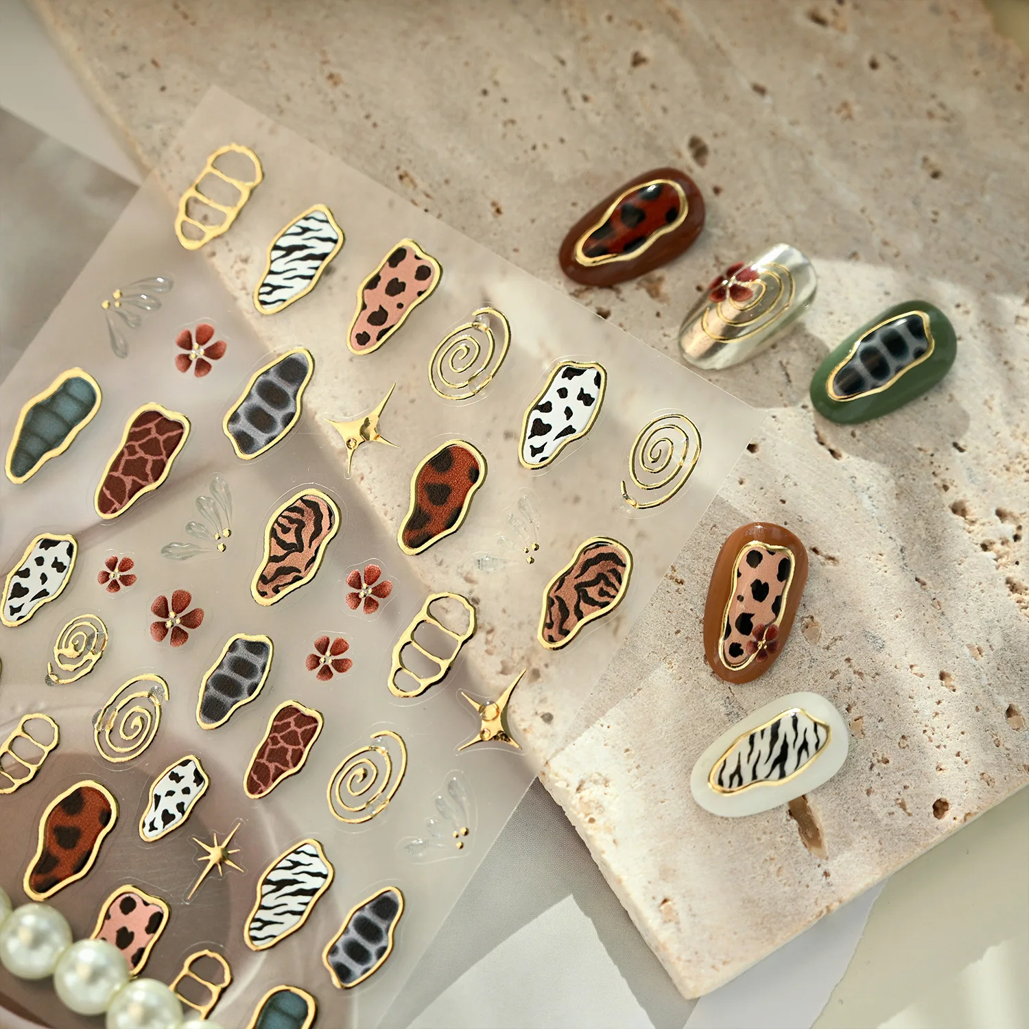 Retro Animal Print Gold Stampe - Nail Art Zebra review and price